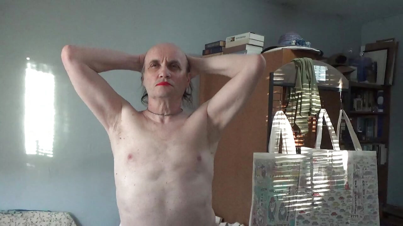 Old ladyboy Serge Ave-Lusin. 2026fa