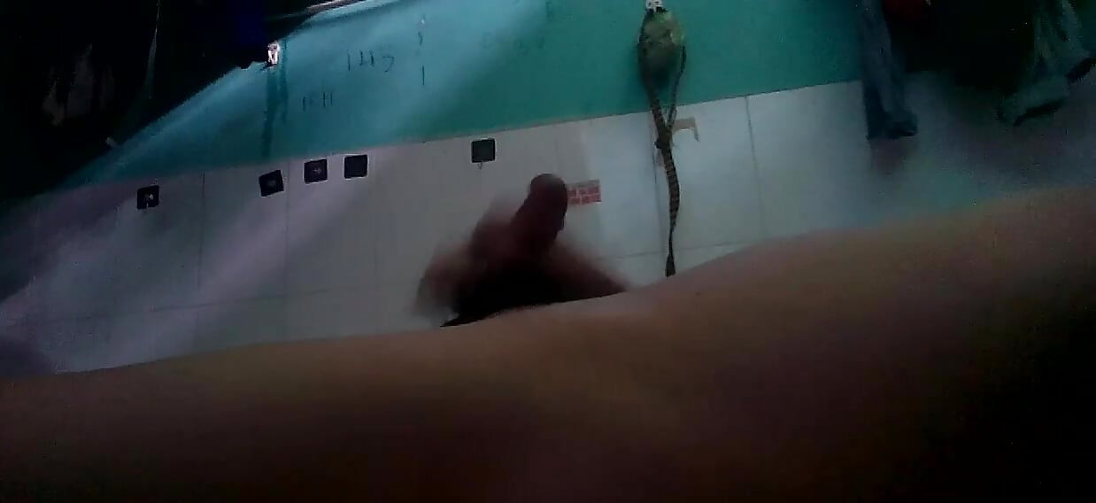 Voyeurism of his masturbating in the motel