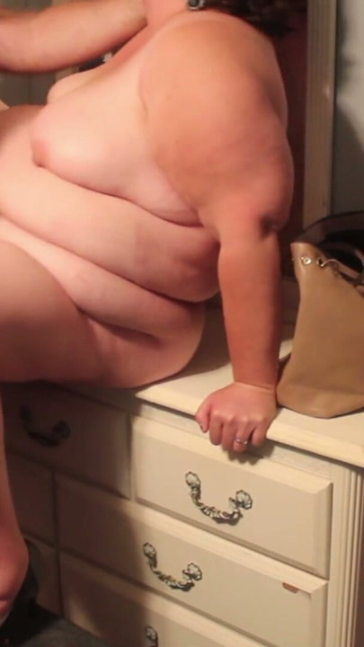 BBW Milf husmor speilsex | Klipp 1
