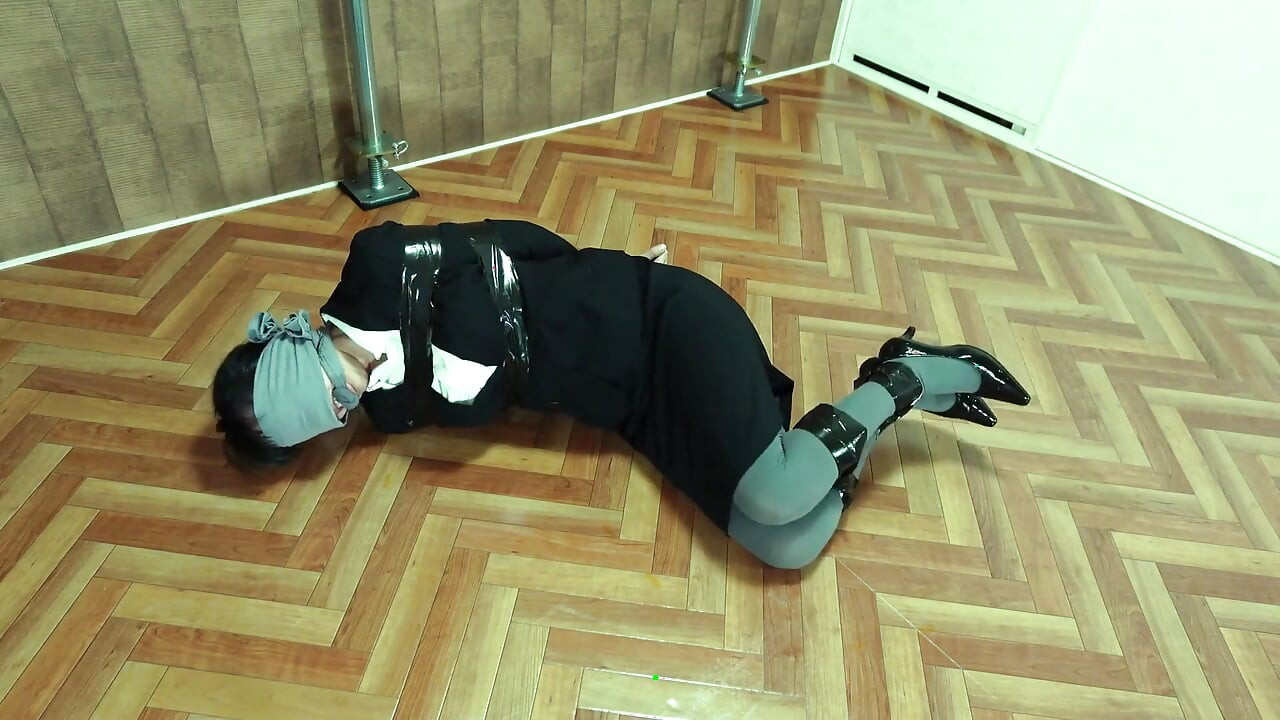 The Targeted Office Lady Was Tied up with Tape
