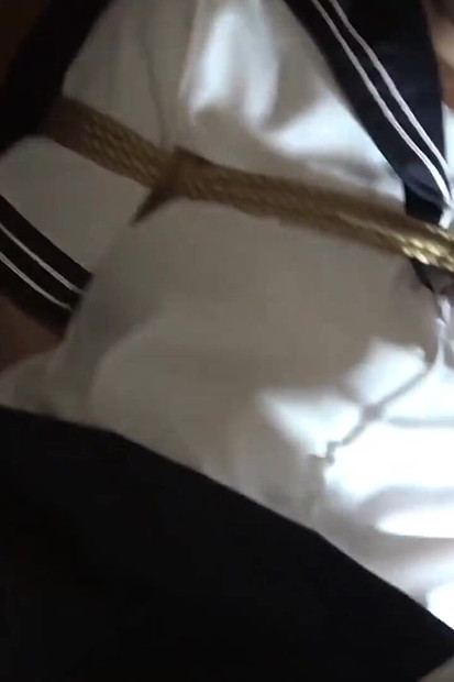 Hentai napaljene azijske kurve 020