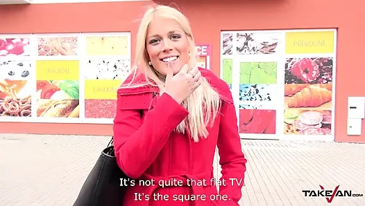 Blondine IQ test - sweet cat