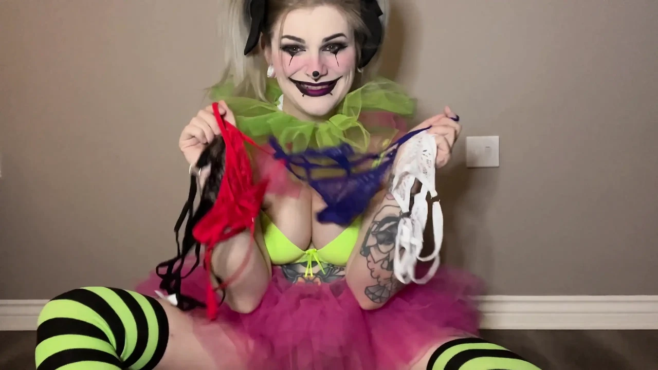 Clown Girl Panty Stuffing Her Pussy