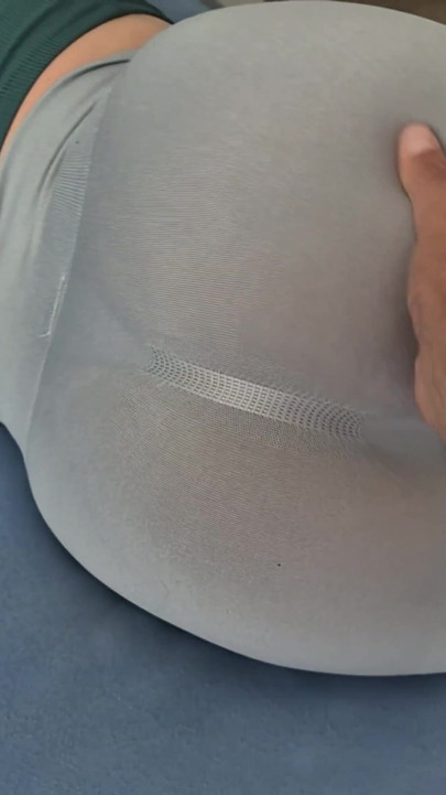 Stepsister caught stepbrother's morning wood while sharing bed and gets her big ass in leggings cum covered | Clip 1