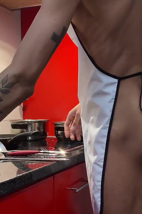 Jacking off and Cumming in the Kitchen