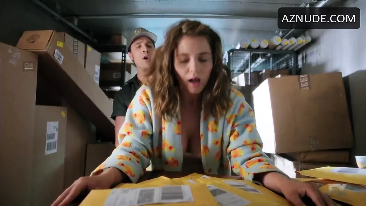 Kether Donohue（配音）