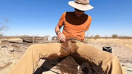 Fountains of piss while working in the desert