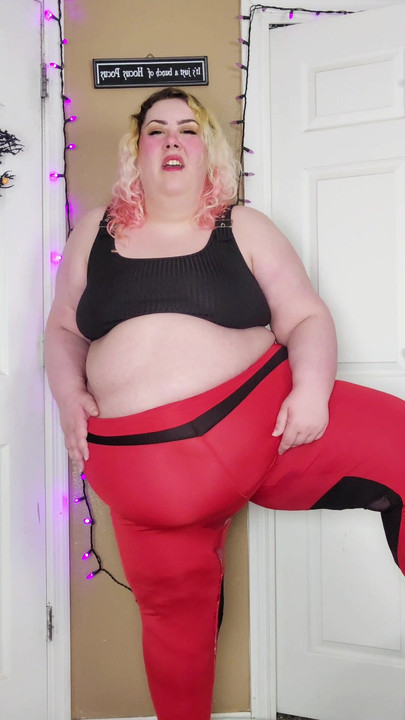 عفوا! شخفي يقطر على ساقي.