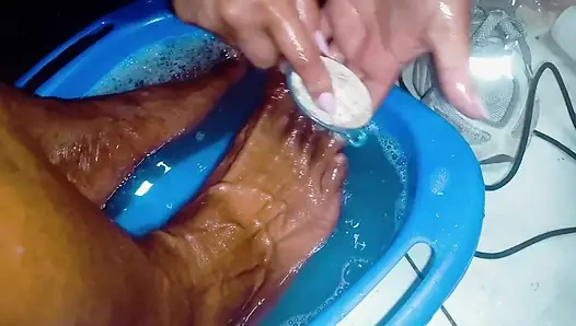 Gırtlak kraliçesi selfcare tırnak tedavisi