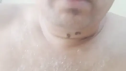Yalnız çıplak adam seni açık doğada daha fazla zevk için sikiyor