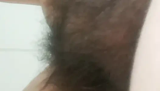 Stiefmutter hat einen wirklich schönen orgasmus mit einem squirt