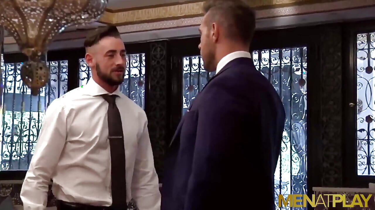 MENATPLAY - Suited hunks Alex Mecum and Massimo Piano ass fuck
