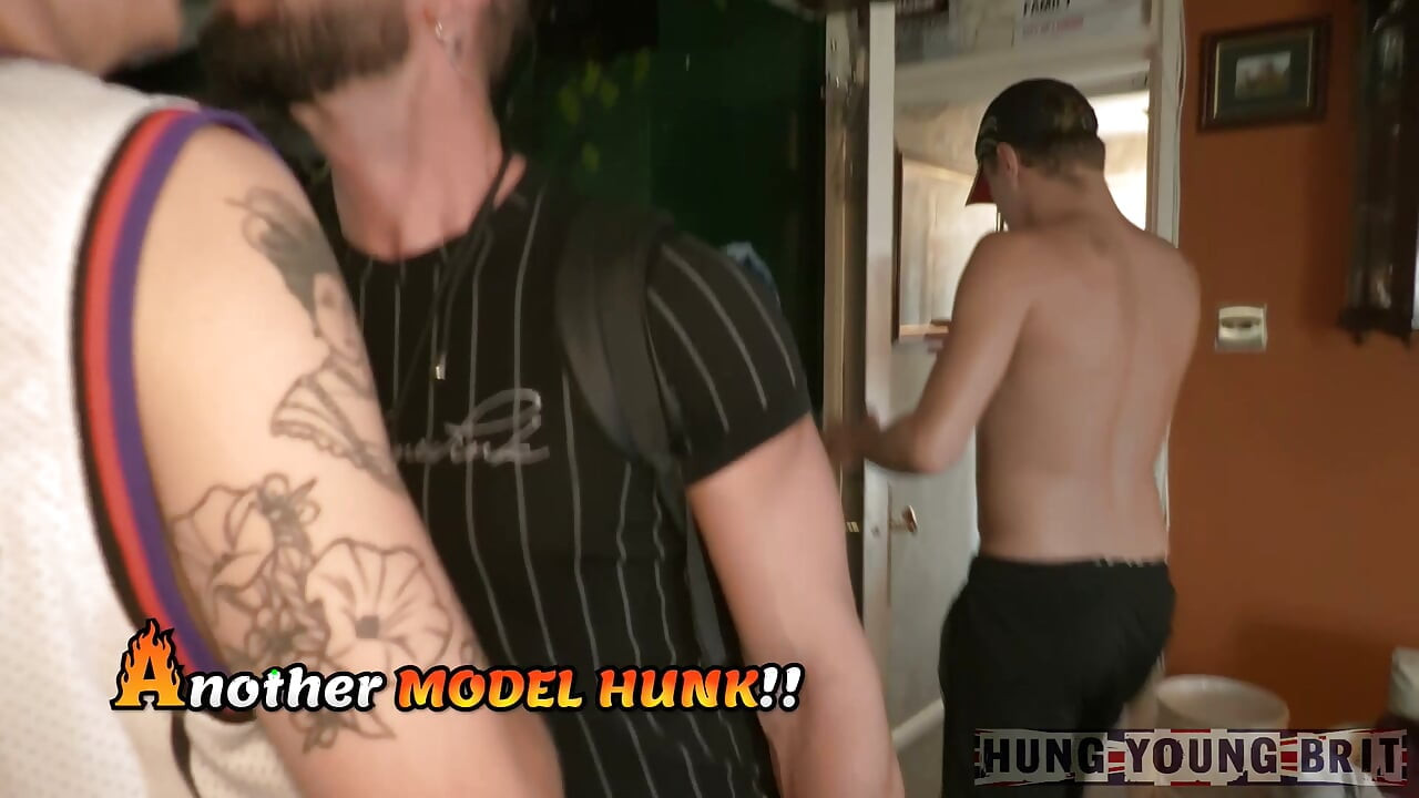 SEX V 40STUPŇOVÉM ZAPOCENÉM HORKU