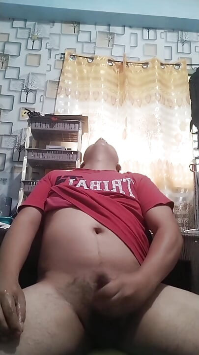 A Handsome Filipino Man Who Is Great to Cuddle,and Whose Thick Cock Is Great to Sit on.