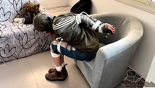 Мириам Остается Положенной