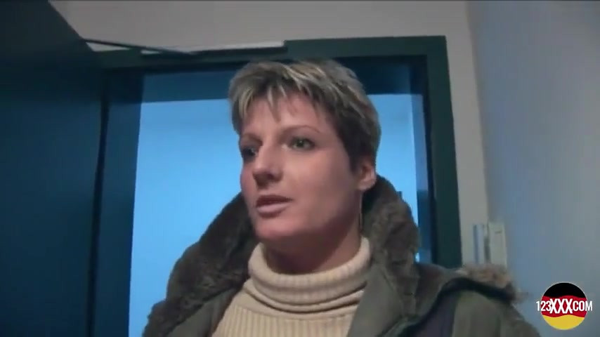 Shorthaired MILF Needs an Apartment and Is Willing to Do Anything