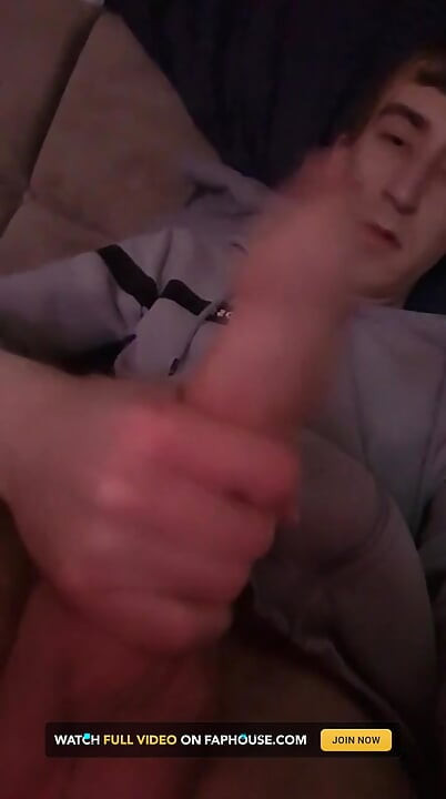Skinny Lad Wank and Spunk Hard