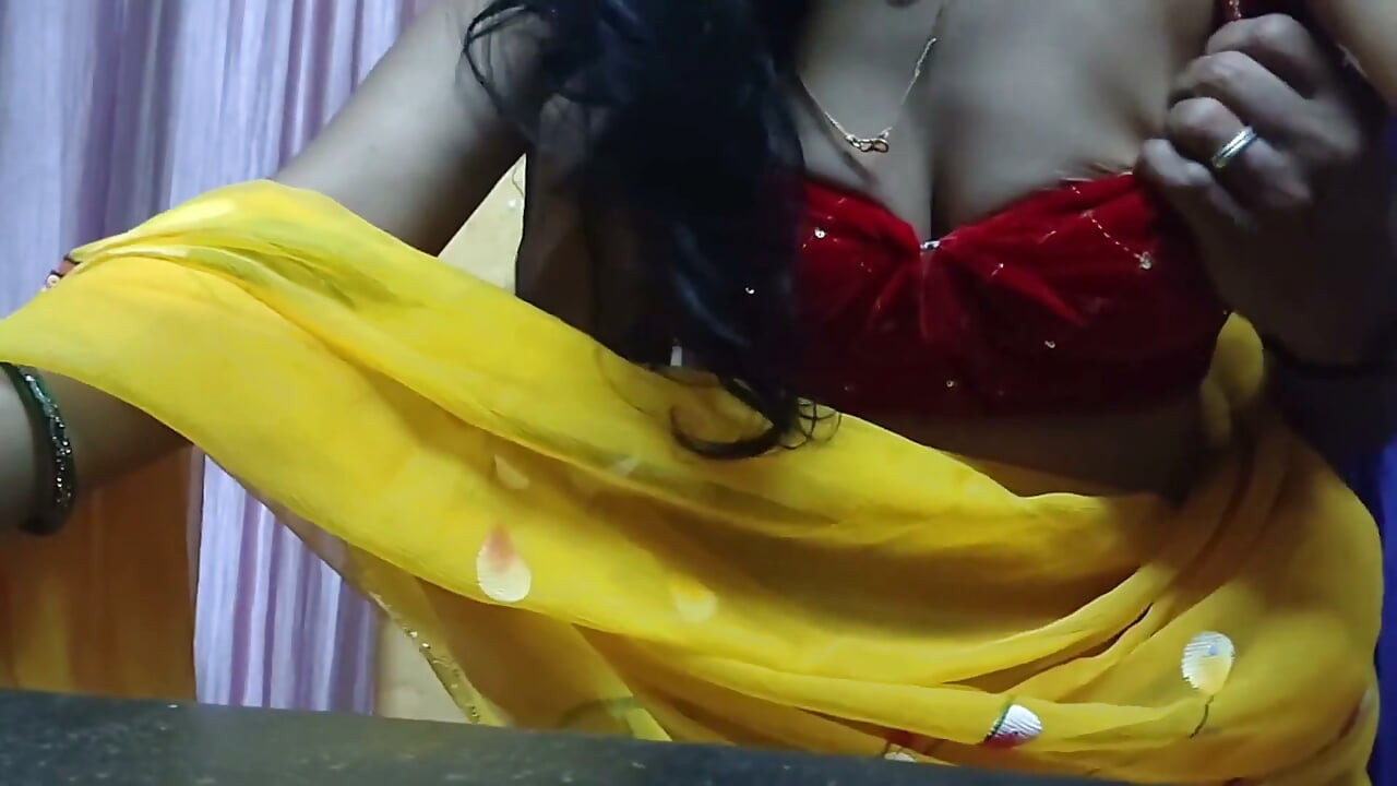 Bhabhi Get Doggy Style Fucked by Strong Man