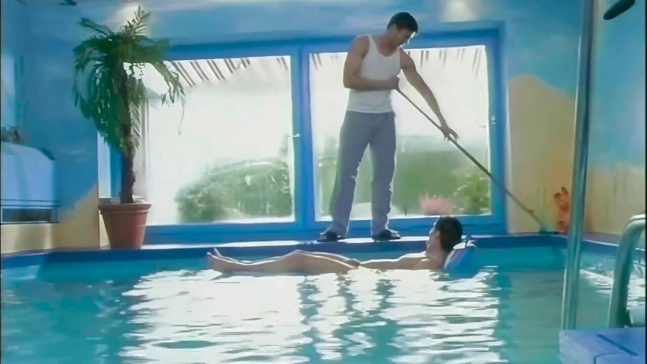 Beautiful, Sweet and Also Very Slutty Takes 2 Cocks in the Pool