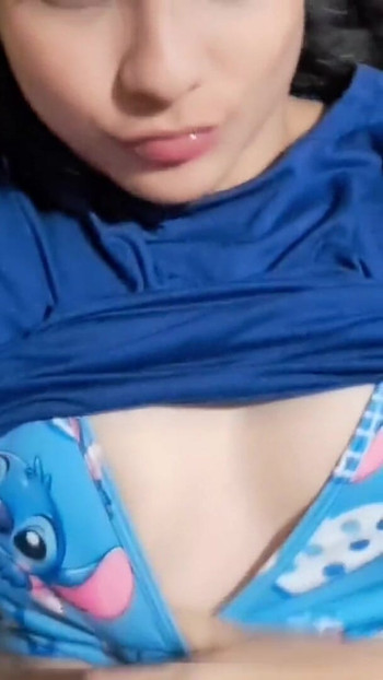 我的嫂子做色情片很美味 | 短片 1