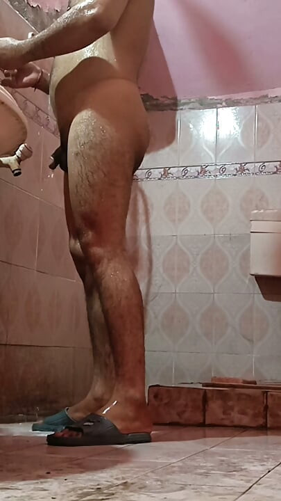 Sexo comatoso com o meio-irmão, calções quentes, vídeos virais