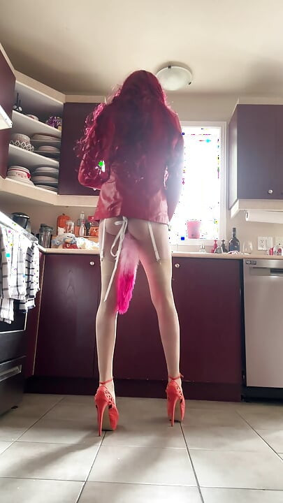 Clemence Dior presents: Day off!