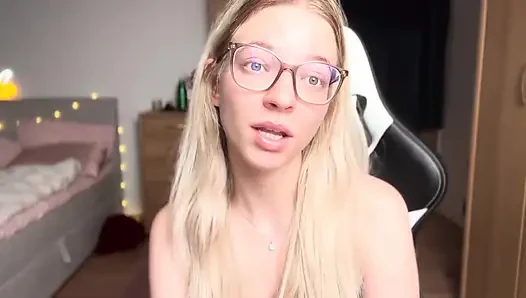 2 Reasons Why You Should Stay P*** Free Forever