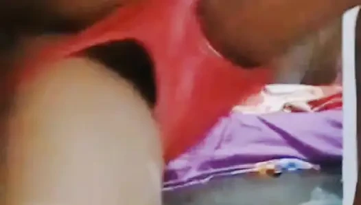 Ibu tunggal terangsang