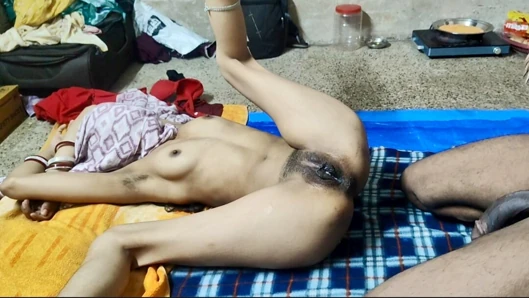 Mere Hasbend Ji Raat Me Bur Chus ke Berahami Se Chudai Kiye Hai