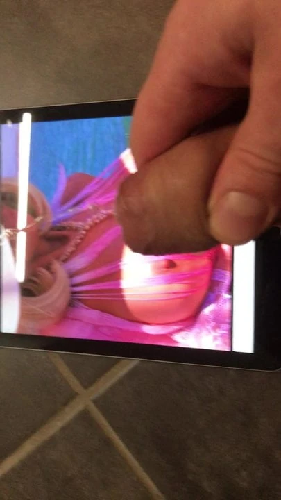 Countes loves Pyslius Cum