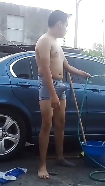 Utsahit bksar men yishu