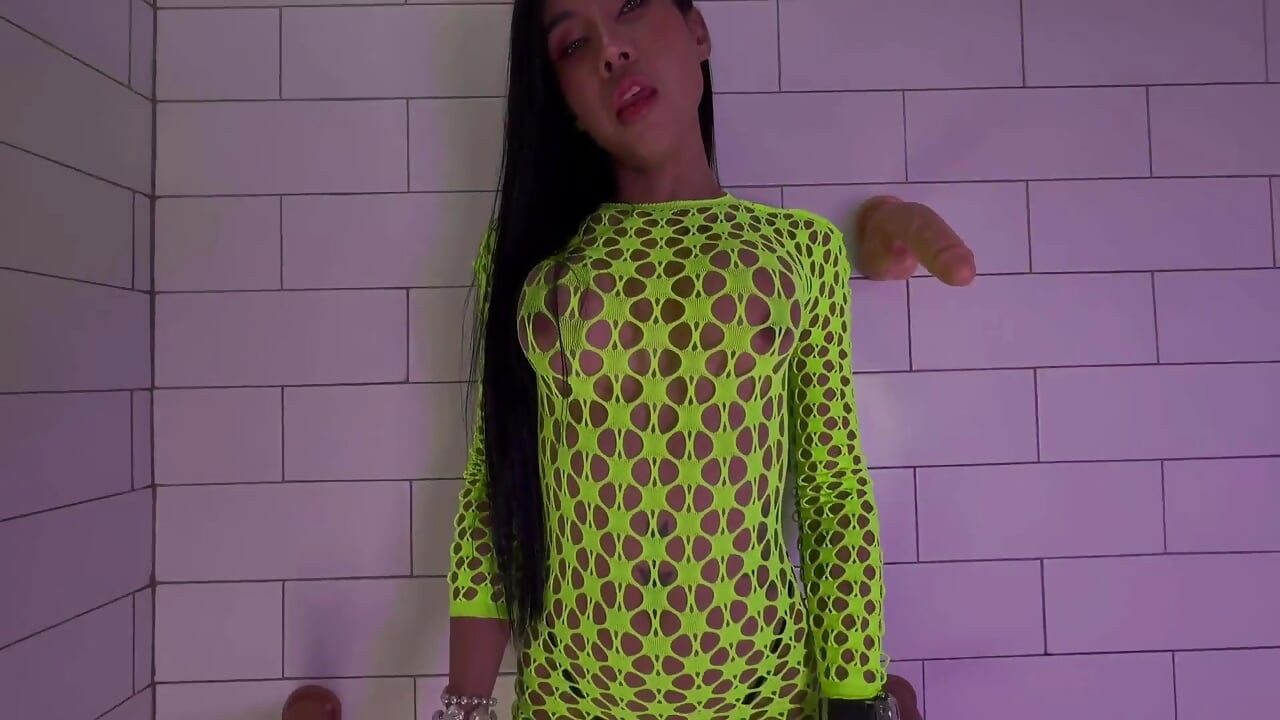 Ladyboy Amre s Velkým Ballou