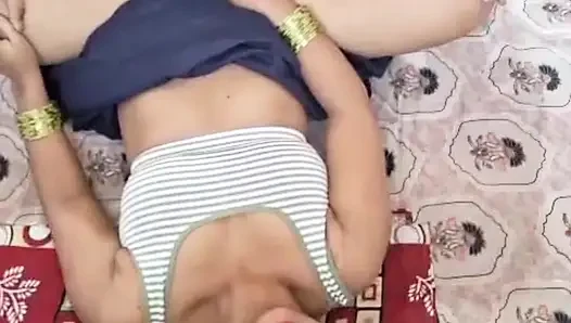 Hintli ateşli bakire evli kadın