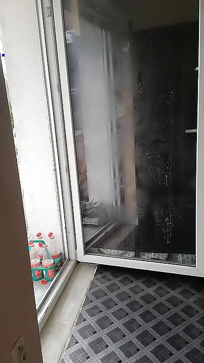 cleaning the window