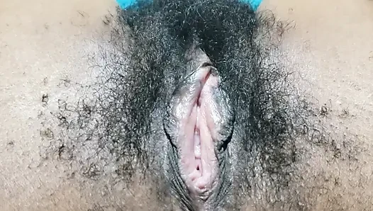 Hot Hairy MILF Pussy Close Up With Seductive Amateur Energy