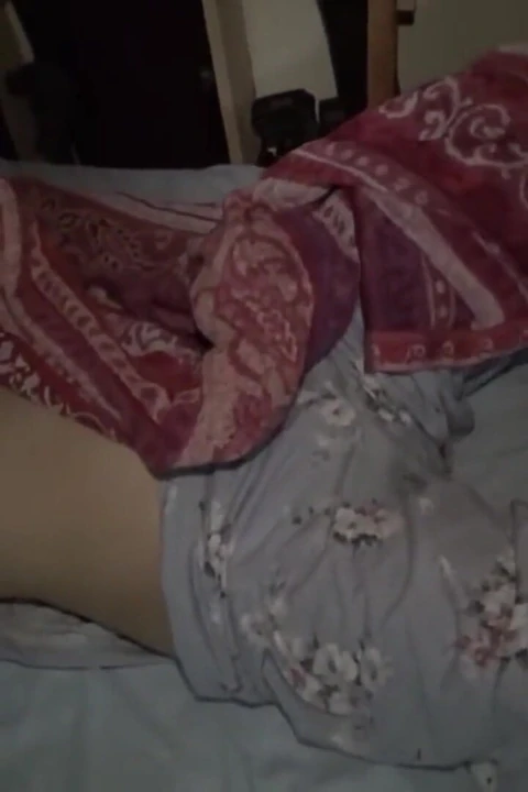 My Wife's Friend Stayed in My Room and Her Mature Charm Slowly Pulled Me Closer - Ep2