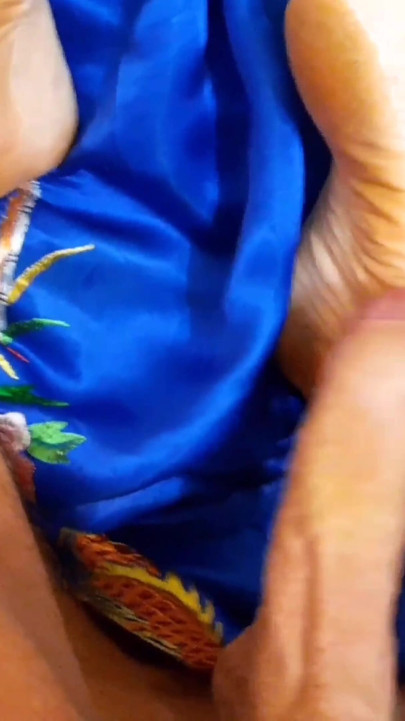 Games in Selena's Beautiful Natural Feet