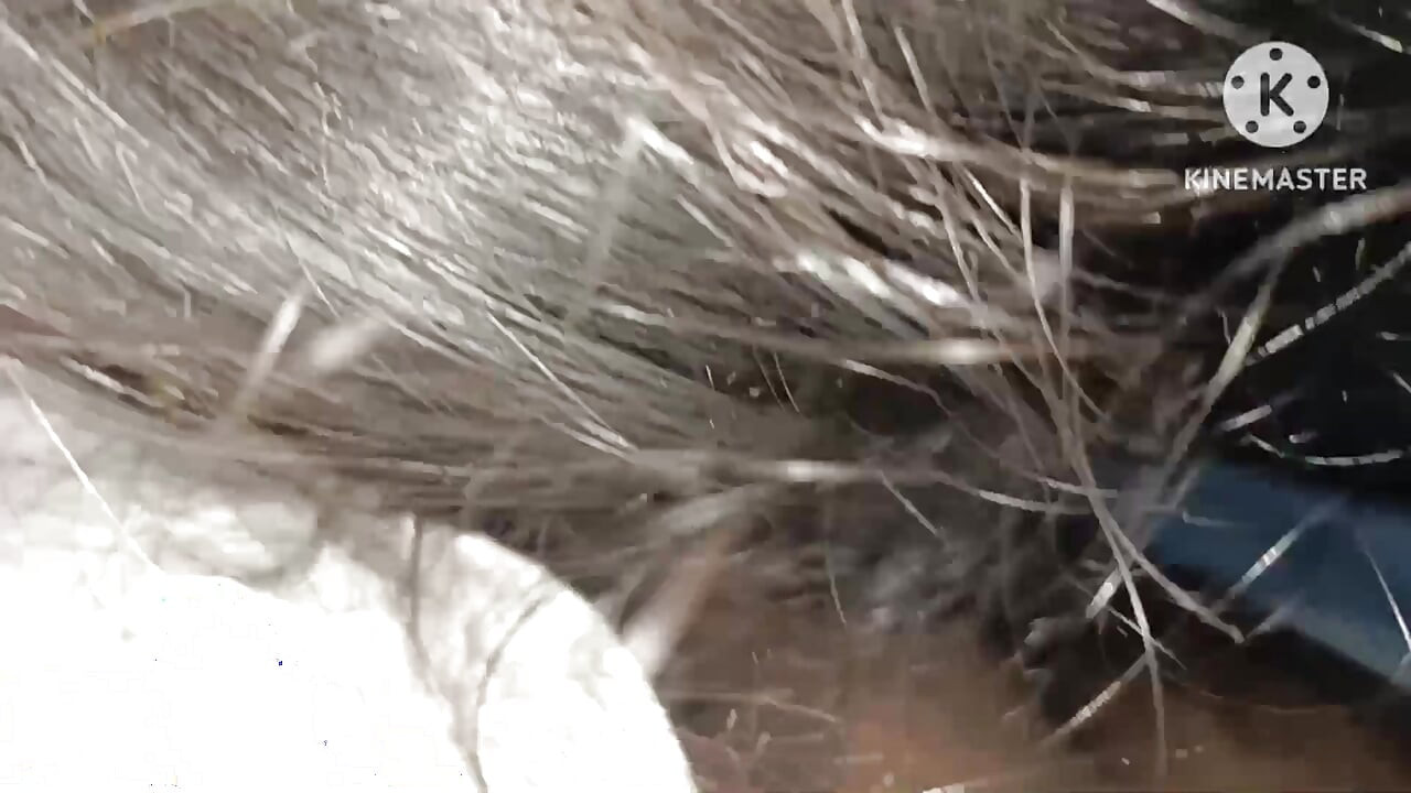 Hot indian desi aunty bowlojob