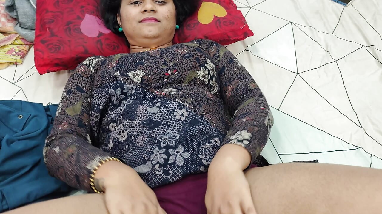 Γλείψιμο μουνιού ετεροθαλούς αδερφής από τον ετεροθαλή αδερφό μέρος - 2, σέξι καυτό γλείψιμο μουνιού ετεροθαλούς αδερφής και ρομαντισμός από τον ετεροθαλή αδερφό