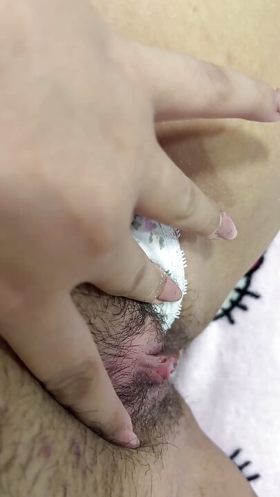 我自慰我的大毛和大阴户