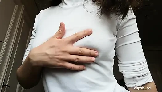Твердые взращенные соски