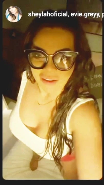 Sheyla Hershey's Nipple boob in Dark Night