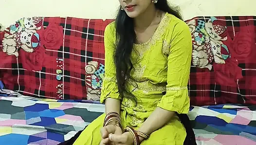 Hintli yenge 18 yaşındaki üvey oğlunun seks odasına giriyor