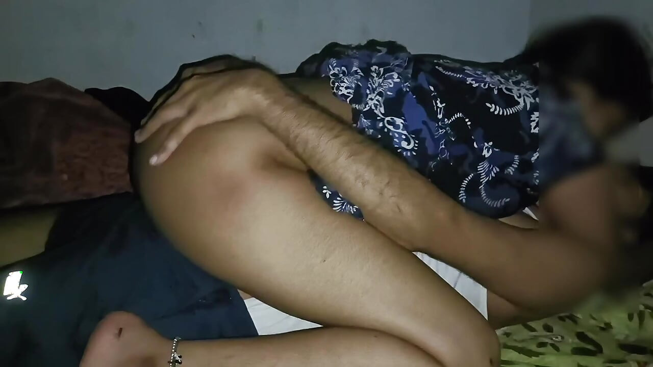 stepsister ki chudai ki, pendon pe baitha ke phir mummy ki chudai ki baat ki, stepsister got angry, clear Hindi audio