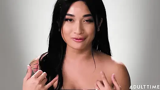 yıldızı kadınların nasıl orgazm olduğuyla röportaj yapıyor | Adult Time