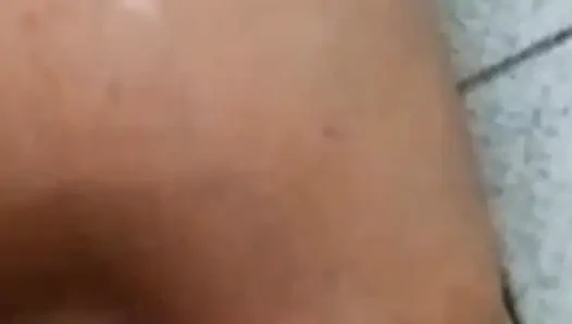 Self musterbating my tight pussy