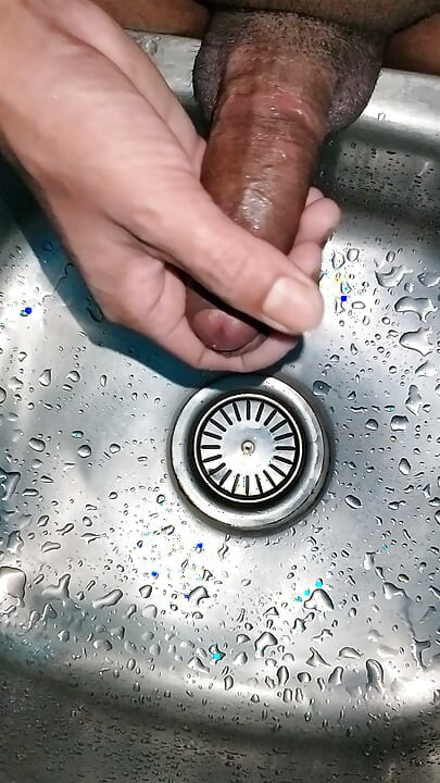 Fucking Sink Solo Masturbation