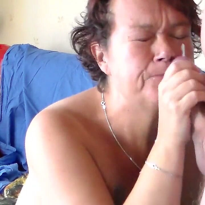 Jen Gets a Big Cumshot on Her Face From John