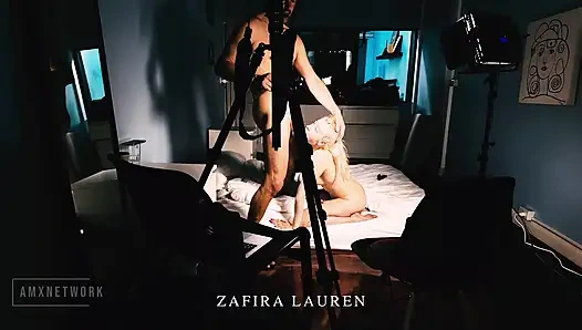 Di balik layar sama model faphouse zafira lauren