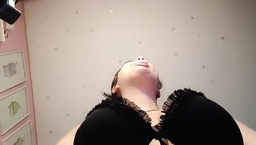Underboob View While Doing Big Bubbles - Bunny Looner